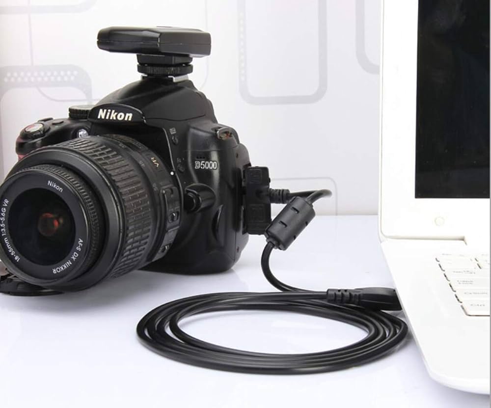 Nikon COOLPIX S4400 コンデジ SDカード　画像転送ケーブル付 Nikon COOLPIX S4400 コンデジ SDカード 画像転送ケーブル付
